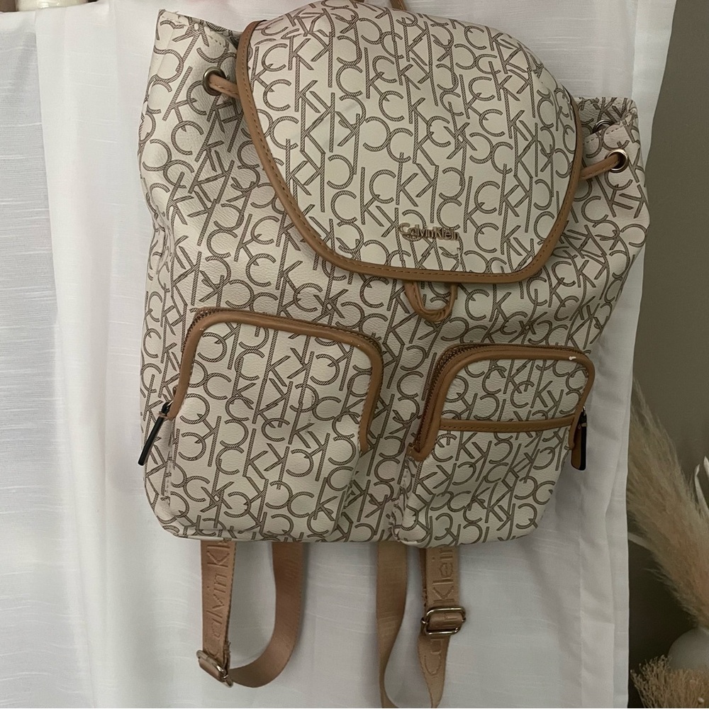Calvin Klein Backpack - Picture 4 of 6